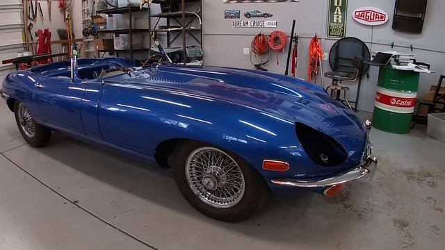 Jaguar E Type Series II Rebuild - 2023-04-18 - Hood to Car Assembly смотреть онлайн