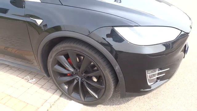 Tesla Model X Performance 2019 смотреть онлайн