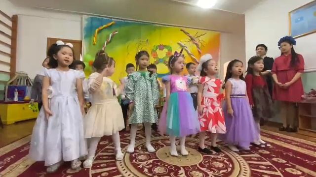 мама солнышко песенка