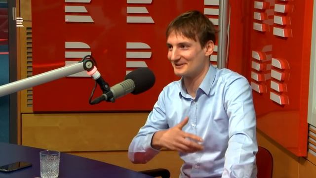 Olmo Omerzu: Svět není otevřený k mladým touhám смотреть онлайн