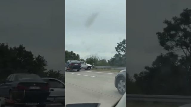 Правильно распределяйте груз на прицепе #авто #trucks112 смотреть онлайн