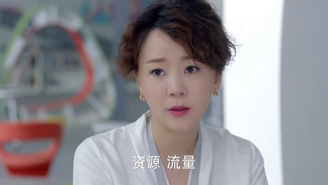 【Multi-sub】《丑女大翻身/Ugly girl turns over》28：都市丑小鸭竟是总裁儿时的恋人，看似没有一点关系的两个人却早已被命运勾织在一起（#迪丽热巴#盛一伦 смотреть онлайн