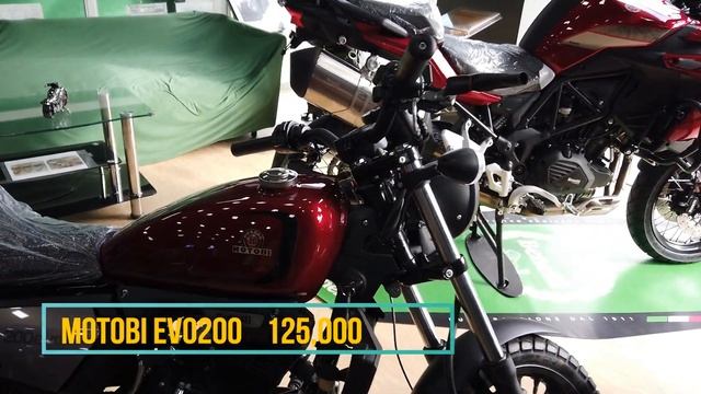Nag window shopping sa Benelli Dagupan смотреть онлайн
