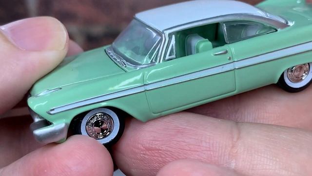 Auto World 1/64 2020 1B - 1958 Plymouth Belvedere, Misty Green Review смотреть онлайн