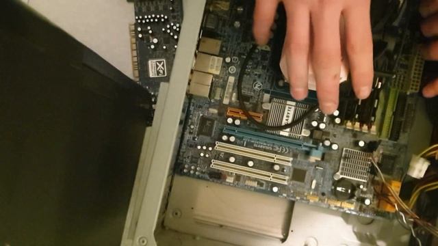 Budowa Mocnego Komputera Z Windows xp смотреть онлайн