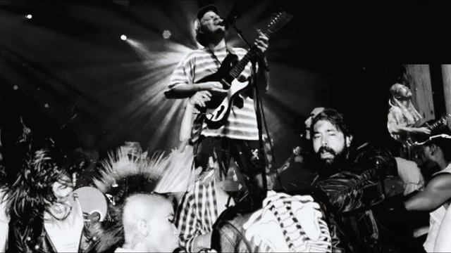 this is what happens if you combine Mac DeMarco and Playboi Carti смотреть онлайн