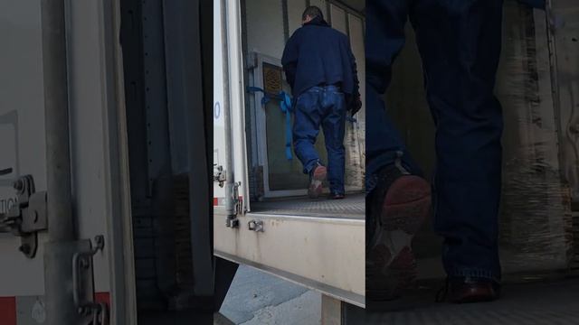 deliver our first stop of windows load смотреть онлайн