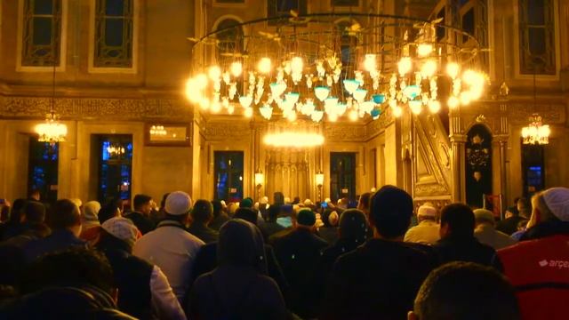 Morning Dhikr at Eyup Sultan Masjid, Istanbul, Turkey смотреть онлайн
