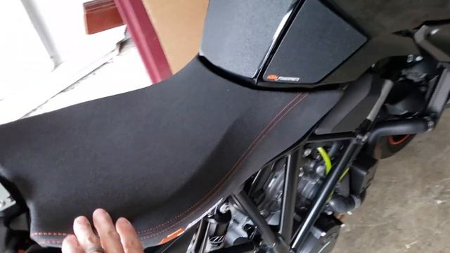 KTM Power Parts Ergo Seat - KTM 1290 Super Duke R смотреть онлайн
