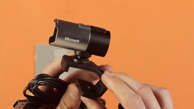 Unleash Brilliance in Every Frame - Microsoft LifeCam Studio Unboxing and Review! смотреть онлайн