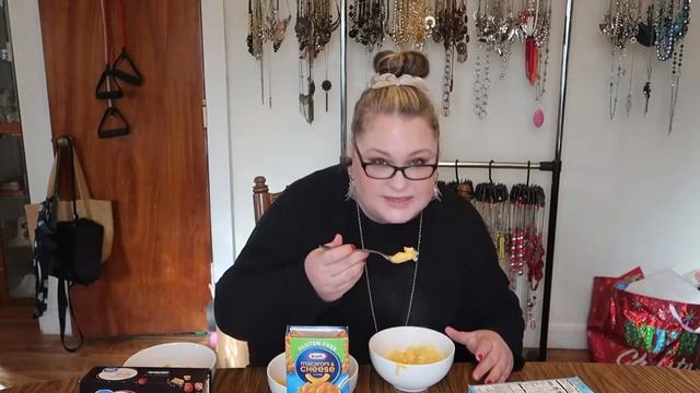 Day 12: Taste Testing all the Gluten-Free Boxed Mac N Cheese Dinners смотреть онлайн