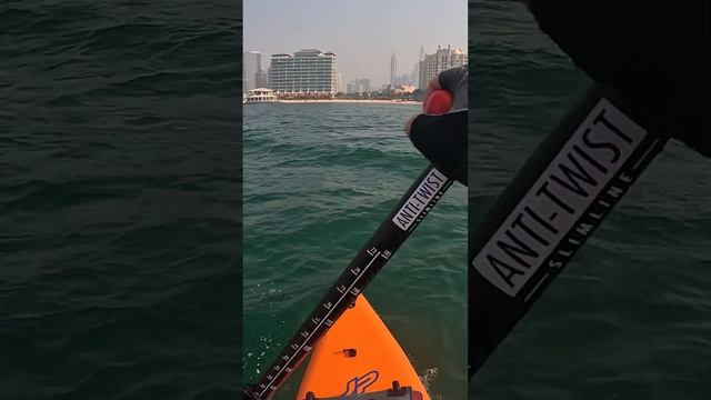 Как маленькая волна от катера шатает сап борд смотреть онлайн