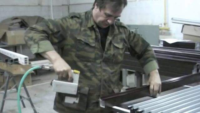 Пробивка отверстий в алюминиевом профиле смотреть онлайн