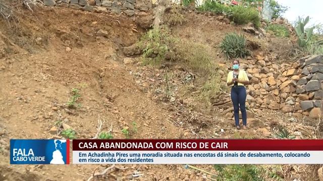 PRAIA: CASA ABANDONADA COM RISCO DE DESABAR смотреть онлайн