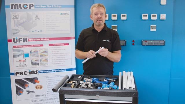 Cutting Pipe, Pressing And Calibrating: How To Use Our Multilayer Pipe And Fittings смотреть онлайн