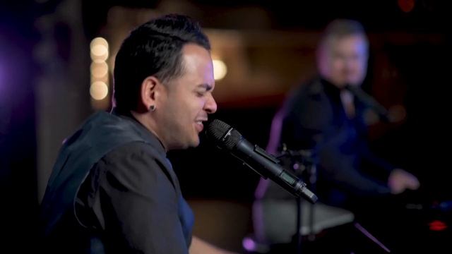 Brenner Campos : I'm Still Standing - Felix and Fingers смотреть онлайн