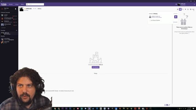 Twitch Desktop App Hands-On: Competing With Discord смотреть онлайн