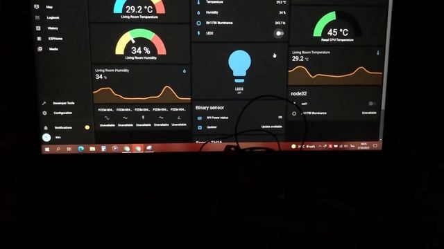 ESPHome Example 1 : NodeMCU ESP8266 смотреть онлайн