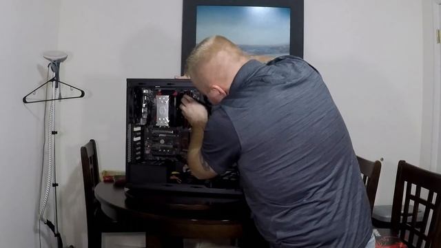 Upgrading CPU and Motherboard windows 10 смотреть онлайн