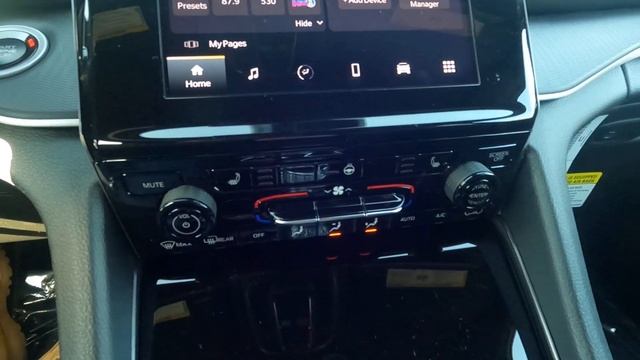 2024 Jeep Grand Cherokee Laredo (X8835) смотреть онлайн