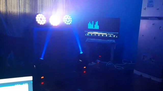 Freestyler: My First stage light controls смотреть онлайн