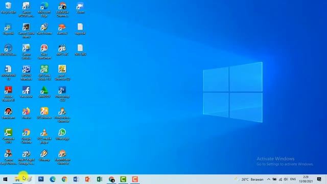 Cara aktivasi Windows 10 | Cara menghapus watermark "Activation Windows", sangat mudah...!!! смотреть онлайн