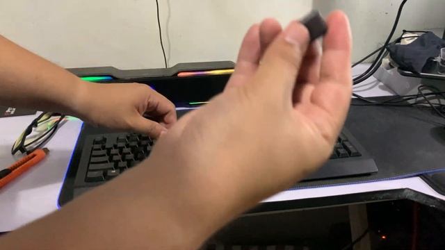 RAZER CYNOSA V2 (TRUE RGB GAMING KEYBOARD 2023) - UNBOXING VIDEO смотреть онлайн