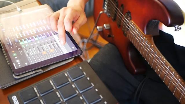 Logic pro X Live Loops ♯4 w/guitar,MPD218,Logic remote смотреть онлайн