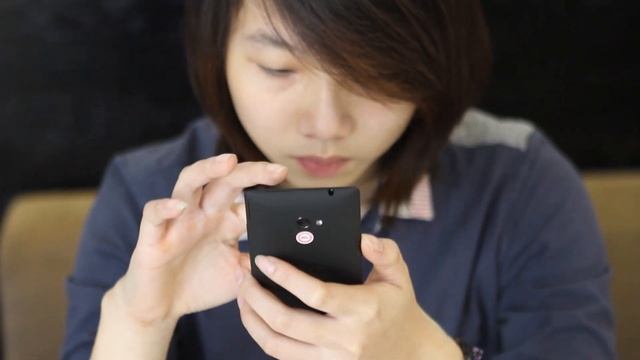 HTC Windows Phone 8X - Nóng hơn cả "siêu phẩm" - www.mainguyen.vn смотреть онлайн