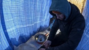 УШЕЛ В ЛЕС / ПОСТРОИЛ полевую ПАЛАТКУ из ТЕНТА / Сахалин