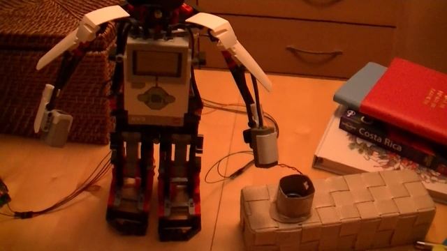 Arduino to Lego Mindstorm EV3 and Bluetooth, too! смотреть онлайн