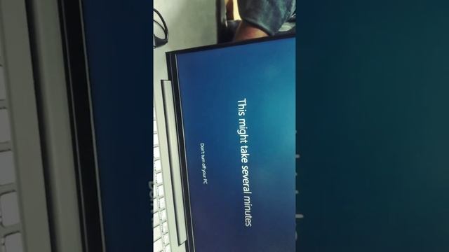 LENOVO LAPTOP RYZEN 7 8GB 512 GB смотреть онлайн