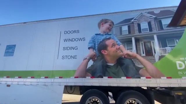 ProVia Window Delivery Truck Delivering Windows to United Services in Omaha, NE смотреть онлайн