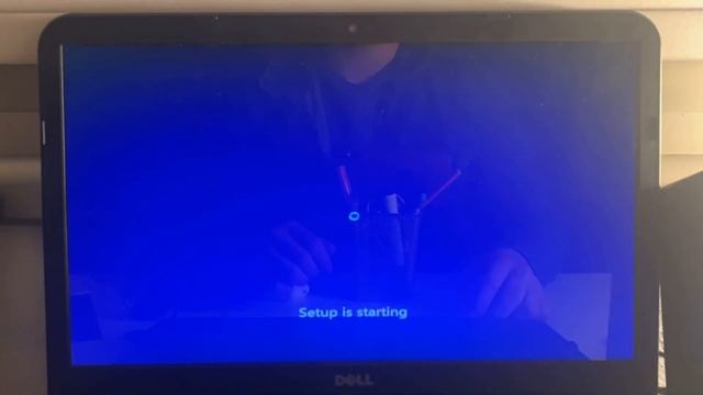 Installing Windows 8.1 64-bit on the triplebooted SSD смотреть онлайн