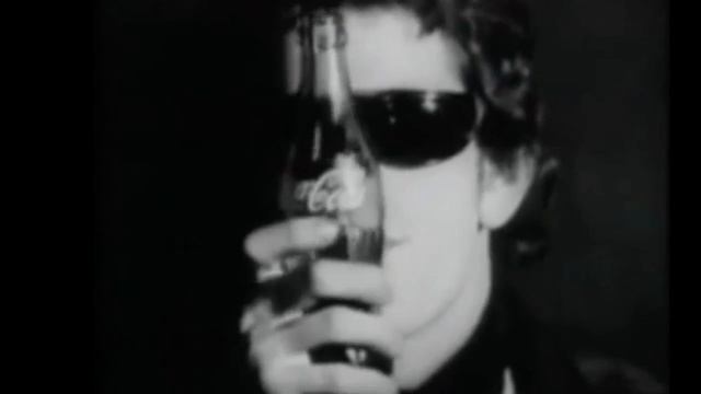 A Conventional Movie - The Thing about...Art & Artists - Andy Warhol смотреть онлайн