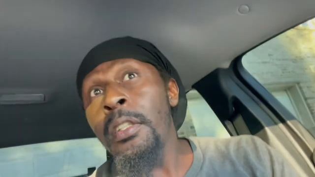 WELL IT AINT VAPE SMOKE AND I DONT SMOKE CIGARETTES JUST MY LUCK смотреть онлайн