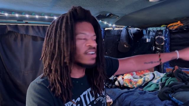 How To Stay Warm In Your Van All Winter! #vanlife смотреть онлайн