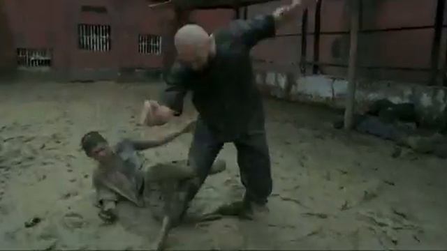 The Raid 2 BERANDAL : exclusive clip @ Apple-iTunes смотреть онлайн