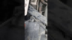 VW Touareg NF Замена ксеноновой лампы ближнего света