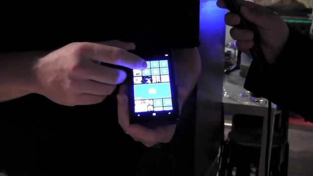 A Windows phone: Nokia's Lumia 1020 смотреть онлайн