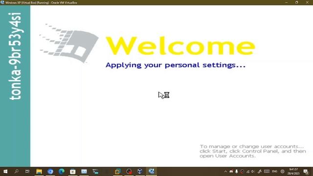 Installing Windows XP Beta 1 смотреть онлайн