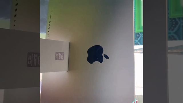 21 5 Apple iMac 2017 Replacing the fusion drive with a SSD and RAM upgrade Apple Expert SA смотреть онлайн