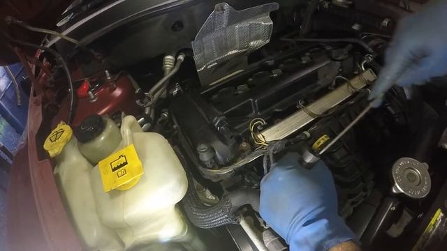 Dodge Caliber PVC valve leaking vacuum cause misfire and car to run lean смотреть онлайн