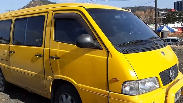 Korean Used Car - 2001 Ssangyong Istana Super Prime [Autowini.com]