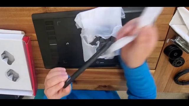 UGEE M708 pen tablet unboxing смотреть онлайн