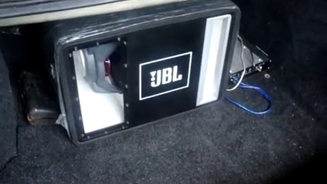 JBL GTO 1204BP.mp4 смотреть онлайн
