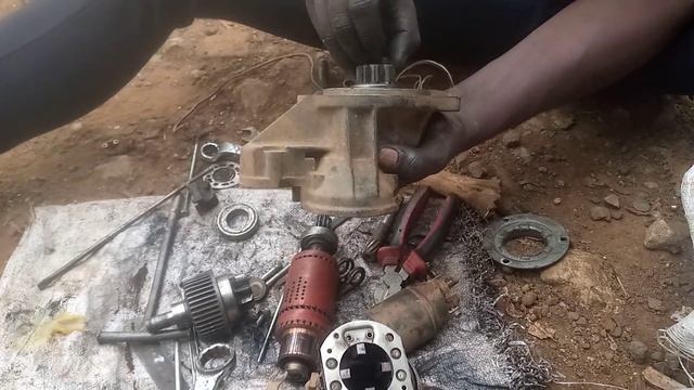 How to install new bearings for ISUZU ELF starter motor смотреть онлайн