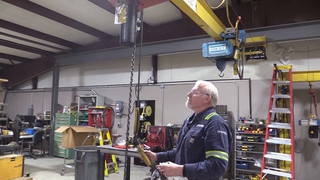 Hoosier Crane Tech Tip (Chain Hoists) смотреть онлайн