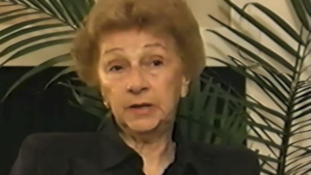 Survivors of the Shoah: Betty Cohen Part 1 (of 2) смотреть онлайн