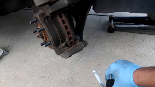 How to Replace Front Brake Pads on 2004-2009 Toyota Prius смотреть онлайн